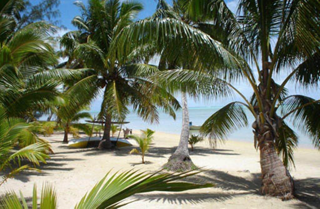 Paparei Beachfront Bungalows, Aitutaki アルタンガ エクステリア 写真