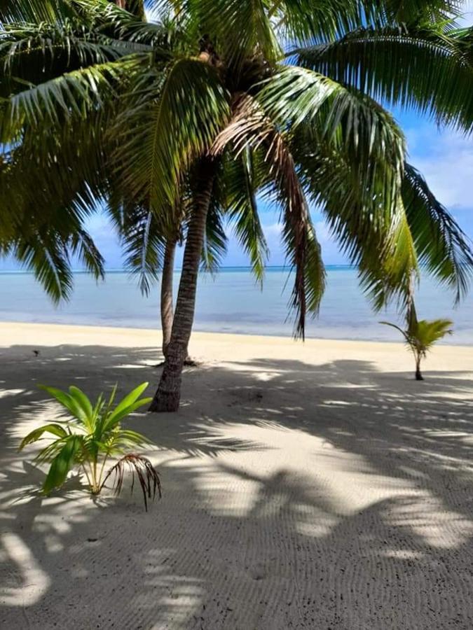 Paparei Beachfront Bungalows, Aitutaki アルタンガ エクステリア 写真